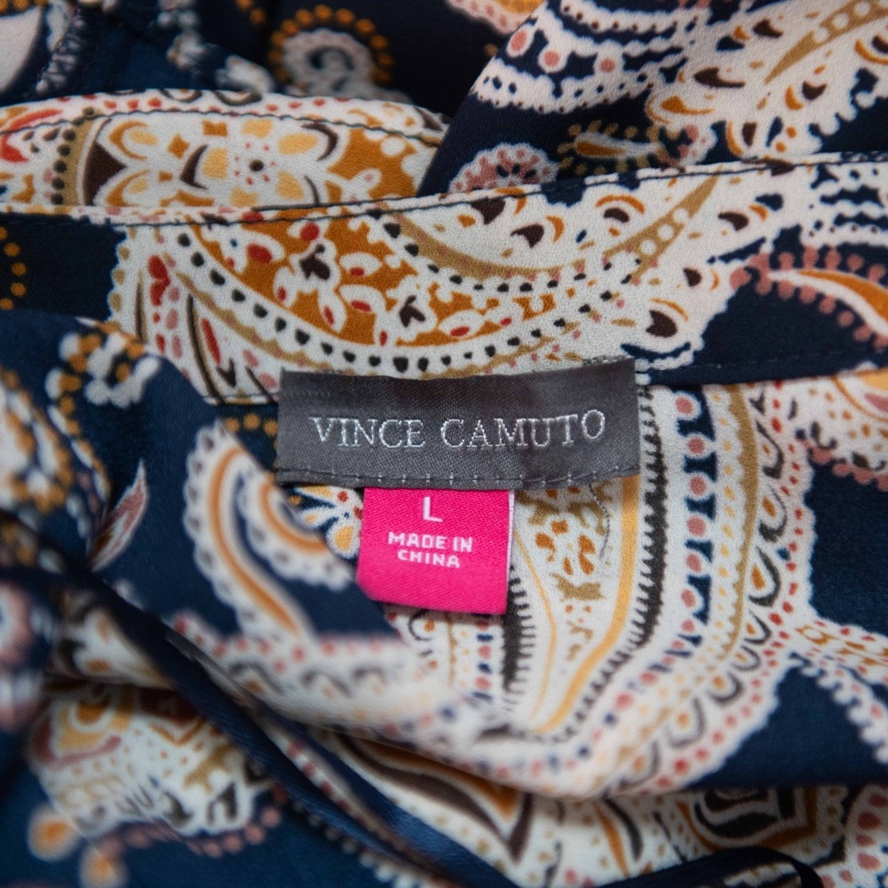 Vince Camuto Glasgow Paisley Flutter Sleeve Blouse - Picture 10 of 11